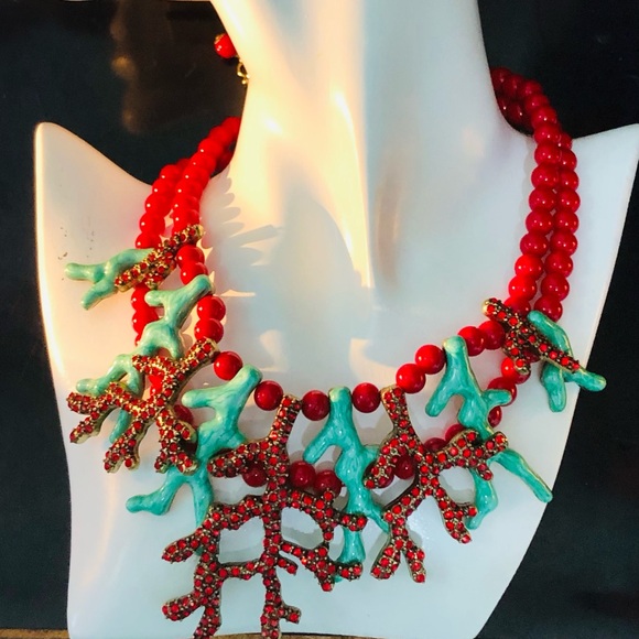Heidi Daus “ Ravishing 🪸 REEF” Elegant Red and Turquoise Coral Necklace